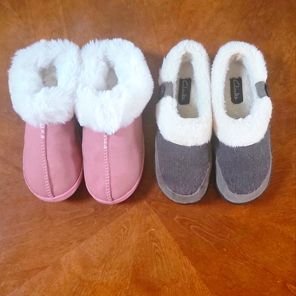 Clarks Shoes - Womens Slippers (2 Pair)